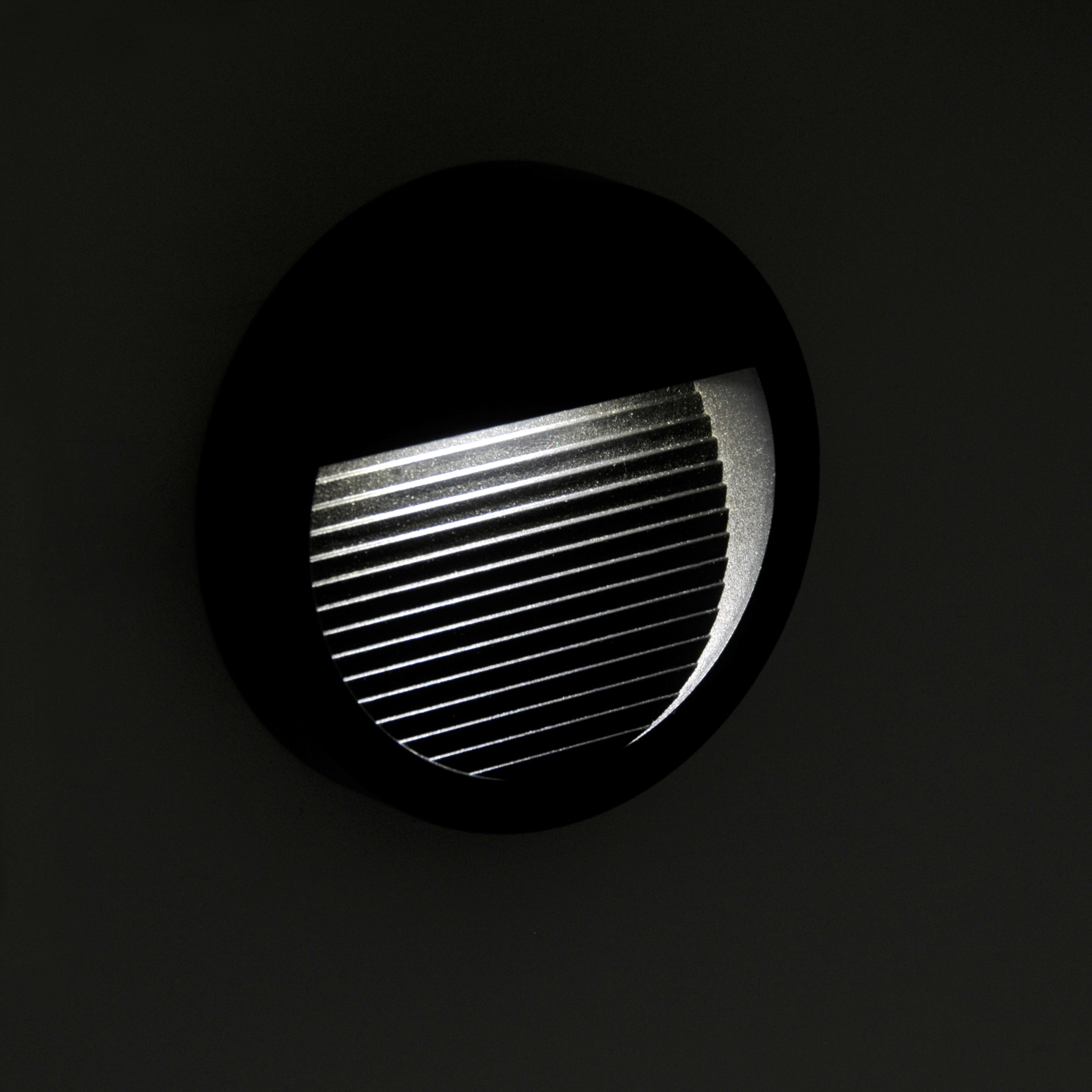 313744_6.jpg
