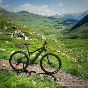 326959-Goldbike